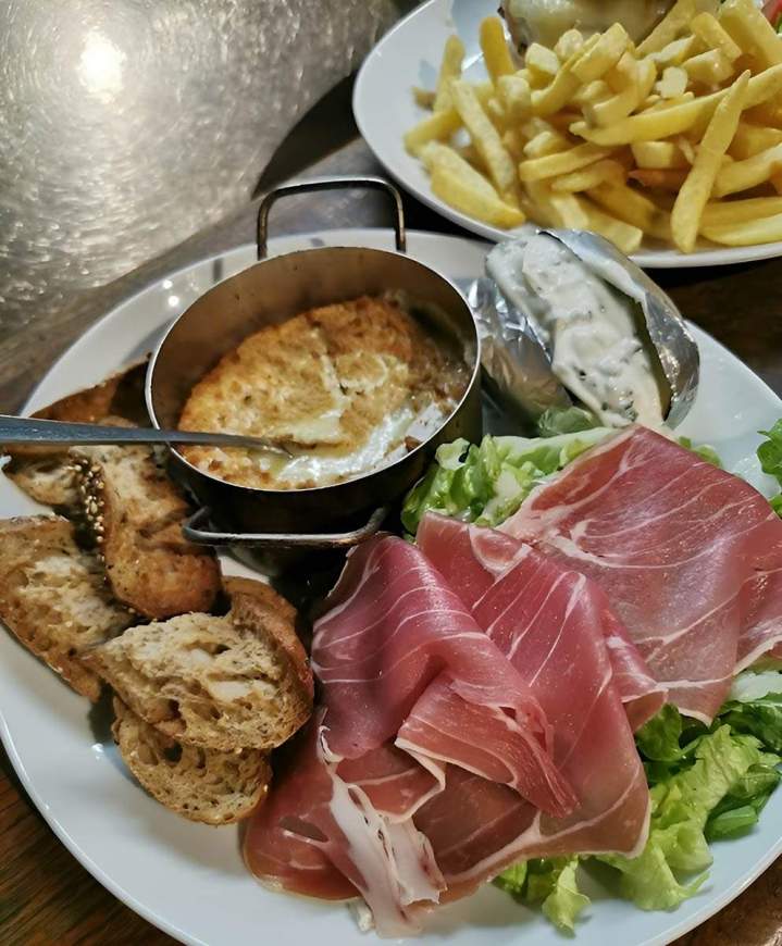 Restaurant avec spécialité raclette Villemomble